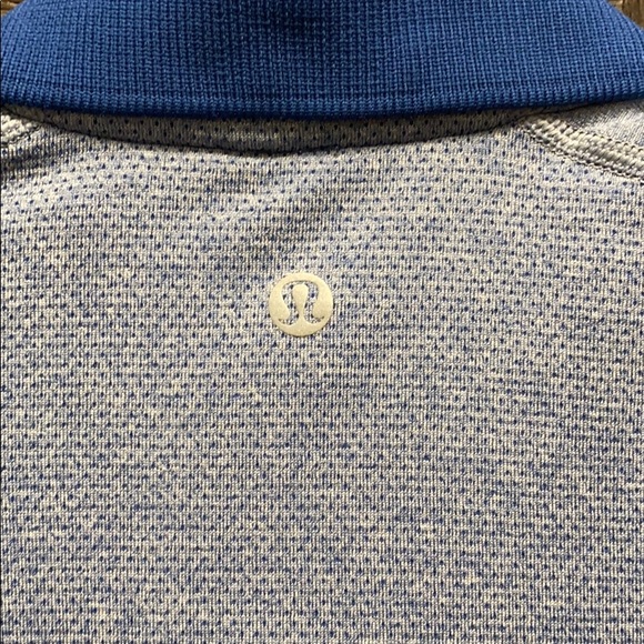 Lululemon Metal vent polo - Picture 3 of 3